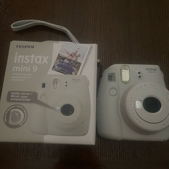 Fujifilm Fuji Film Instax Mini 9 Instant Camera